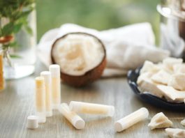 Burrocacao fai da te e lucidalabbra naturale Burrocacao naturale