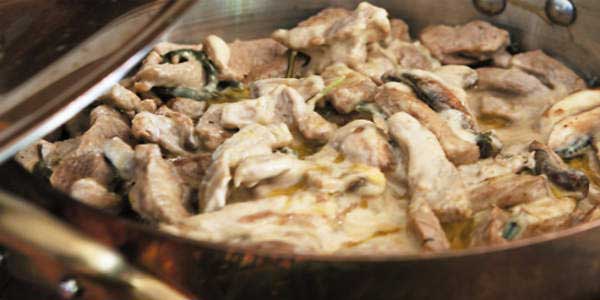 Pizzoccheri in crema di funghi: primo vegetariano pizzoccheri ai funghi