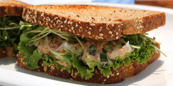 Tramezzini leggeri: metà calorie rispetto a quelli classici tramezzini leggeri