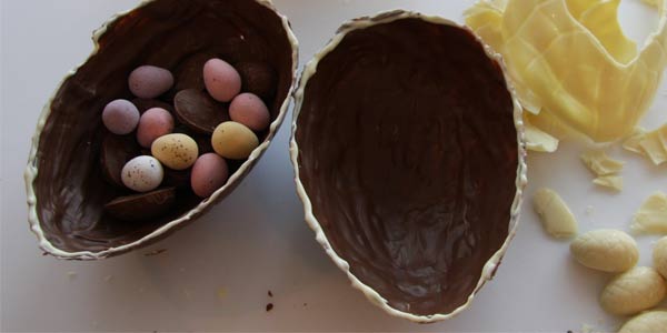 Uovo di Pasqua fatto in casa: leggi la ricetta Uovo di Pasqua fatto in casa