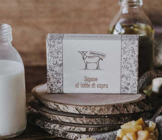 Sapone al latte di capra: 7 vantaggi per il tuo corpo sapone al latte di capra