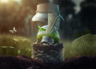 Come risparmiare denaro attraverso pratiche sostenibili vaso vetro risparmiare sostenibile